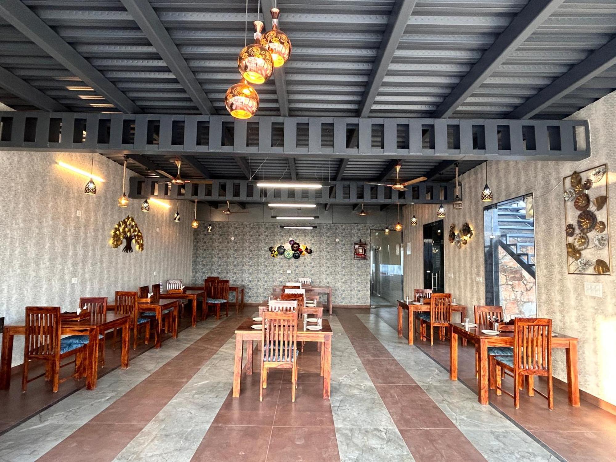 Royal Rajasthan Resort Sikar Экстерьер фото