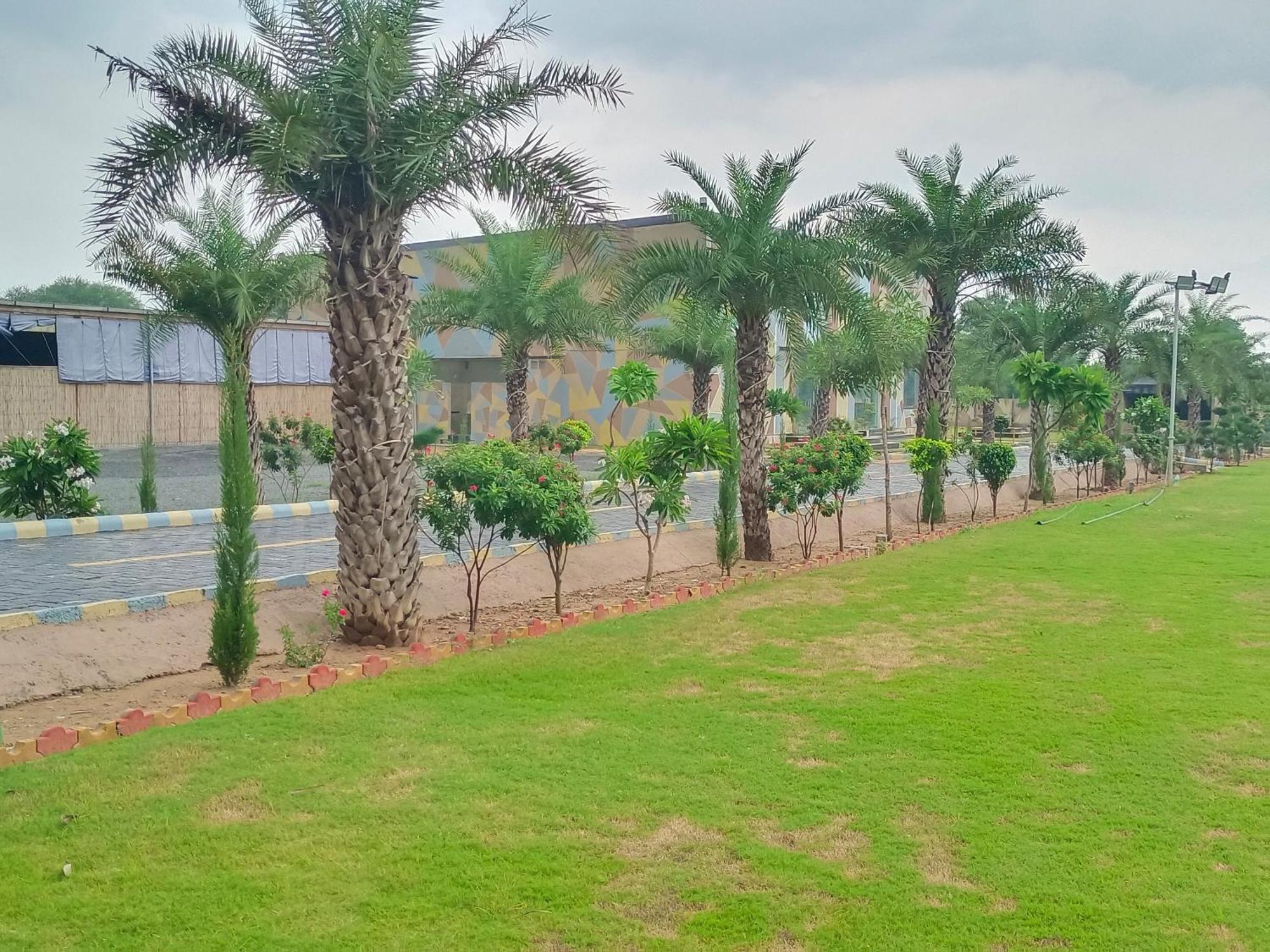 Royal Rajasthan Resort Sikar Экстерьер фото