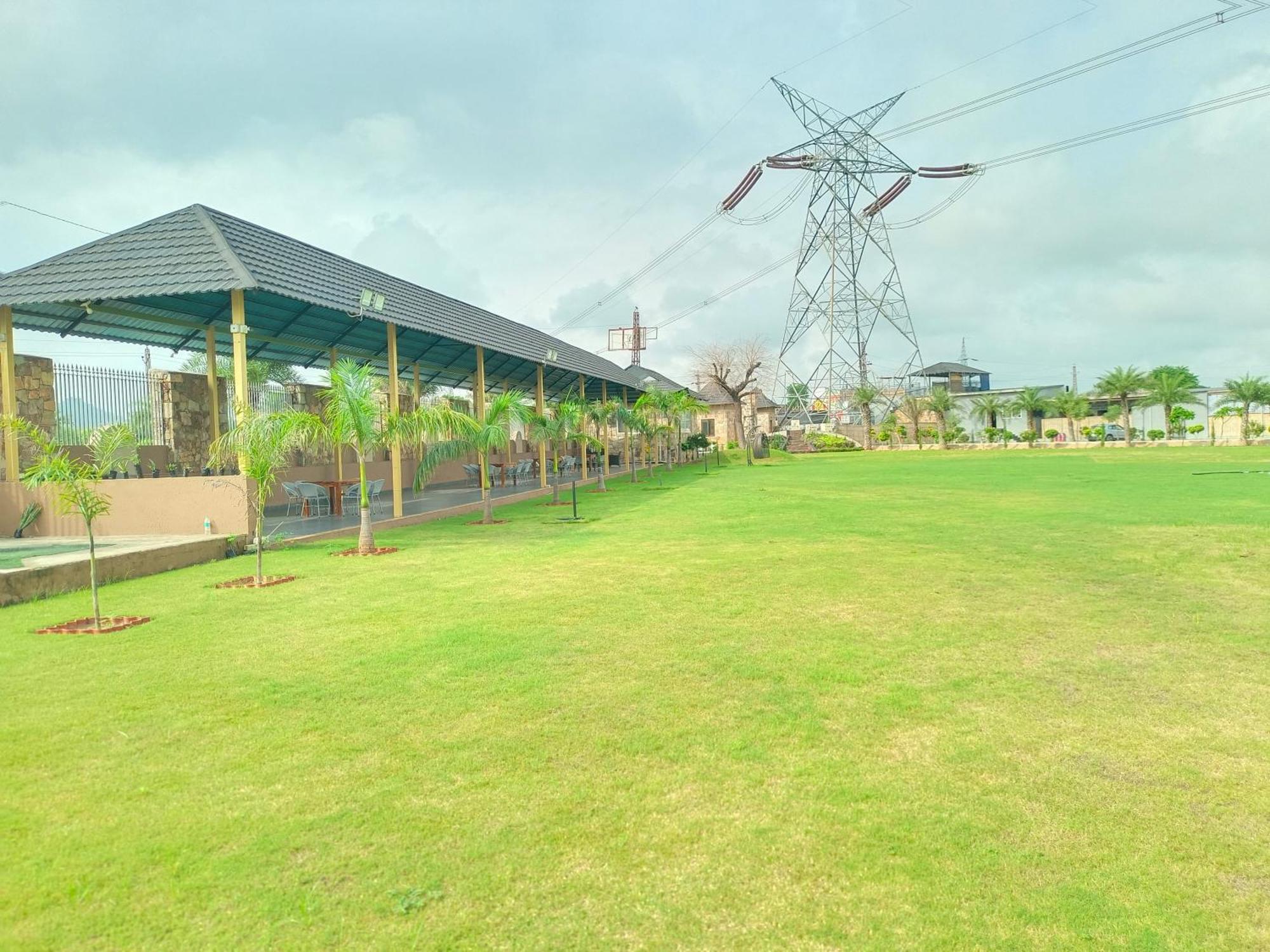 Royal Rajasthan Resort Sikar Экстерьер фото