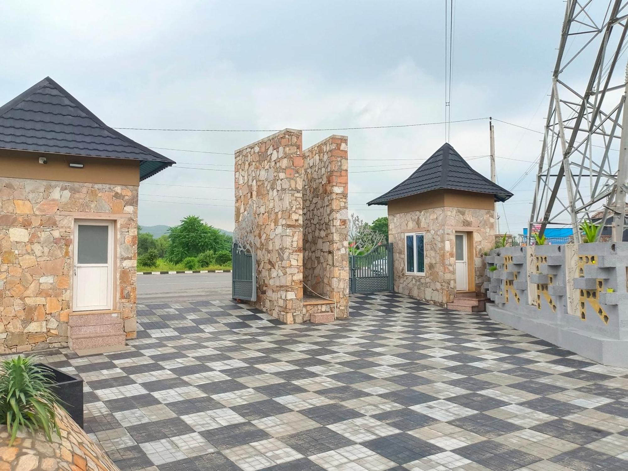 Royal Rajasthan Resort Sikar Экстерьер фото